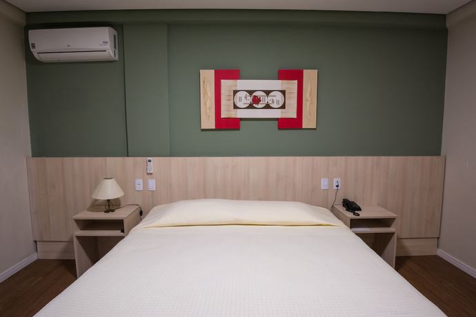 Imagen de la habitación del Hotel Alameda Alegra. Foto 10
