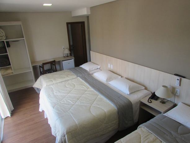 Imagen de la habitación del Hotel Alameda Alegra. Foto 13