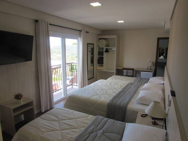 Imagen de la habitación del Hotel Alameda Alegra. Foto 14