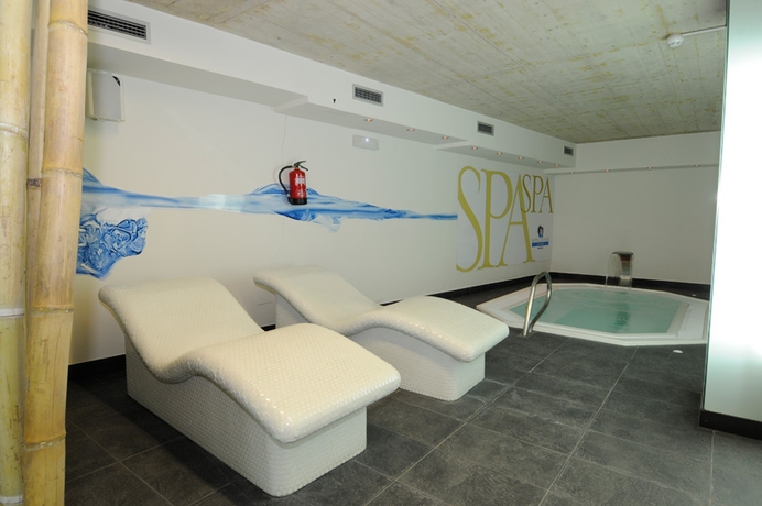 Imagen de los interiores del Hotel Alameda Centro. Foto 14