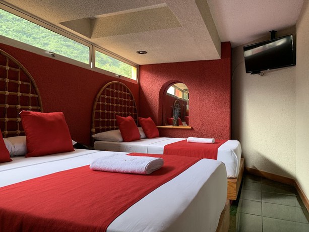 Imagen de la habitación del Hotel Alameda, Cuaut&eacute;moc. Foto 15