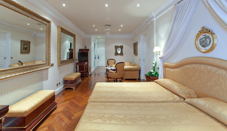 Imagen de la habitación del Hotel Alameda Palace. Foto 7