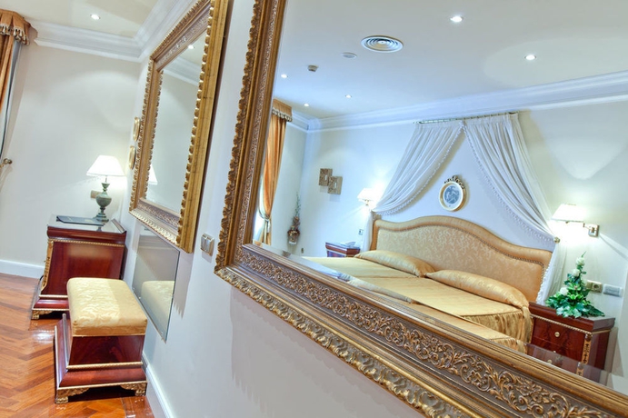 Imagen de la habitación del Hotel Alameda Palace. Foto 10