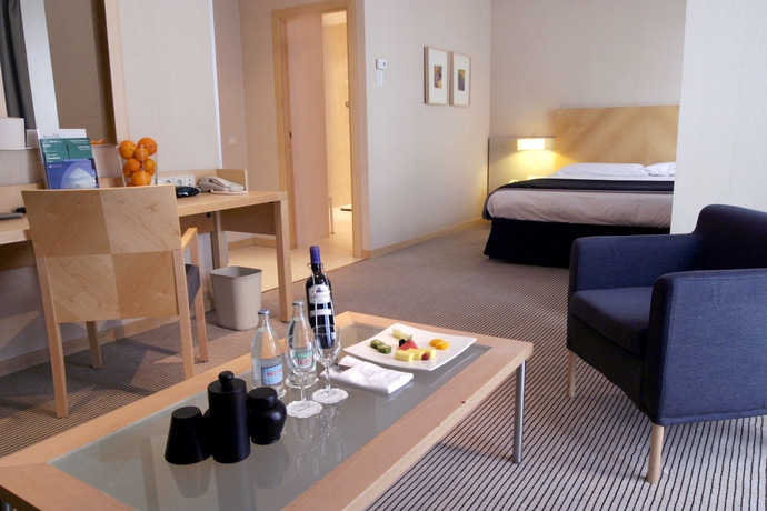 Imagen de la habitación del Hotel Alameda Plaza. Foto 9