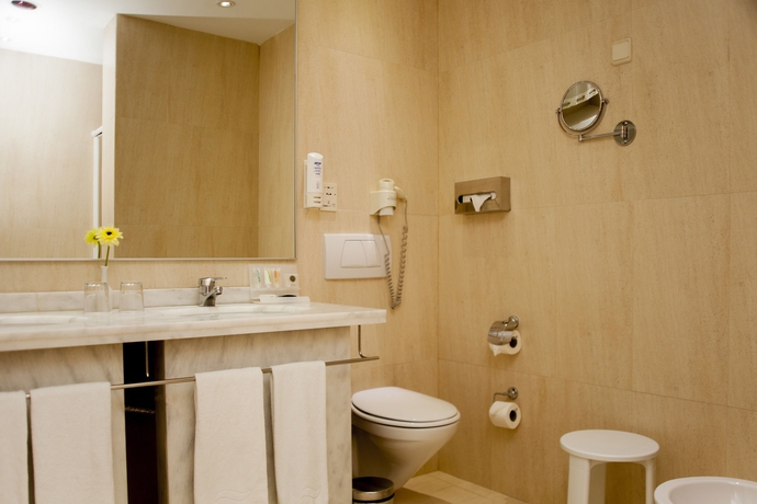 Imagen de la habitación del Hotel Alameda Plaza, Valencia. Foto 3