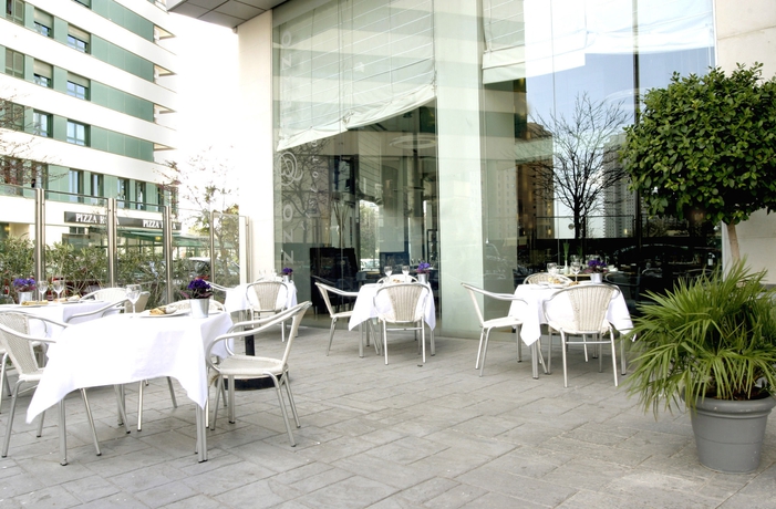 Imagen del bar/restaurante del Hotel Alameda Plaza, Valencia. Foto 2