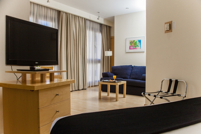 Imagen de la habitación del Hotel Alameda Plaza, Valencia. Foto 14