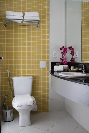 Imagen de la habitación del Hotel Alameda Vit&oacute;ria. Foto 13