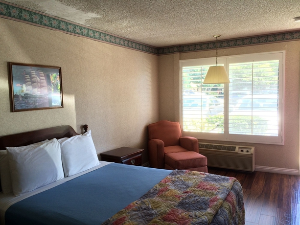 Imagen de la habitación del Hotel Alamo Inn and Suites, Anaheim. Foto 5