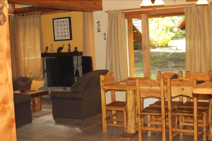 Imagen de la habitación del Hotel Alamos De Meli Tue Caba&ntilde;as. Foto 2