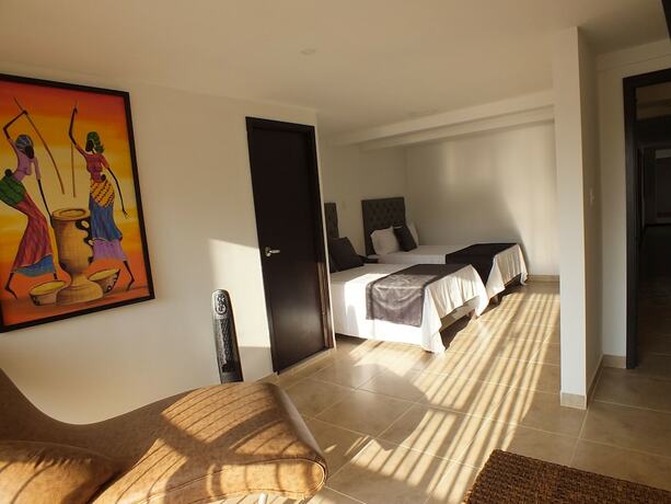Imagen de la habitación del Hotel Alamos Del Parque. Foto 13