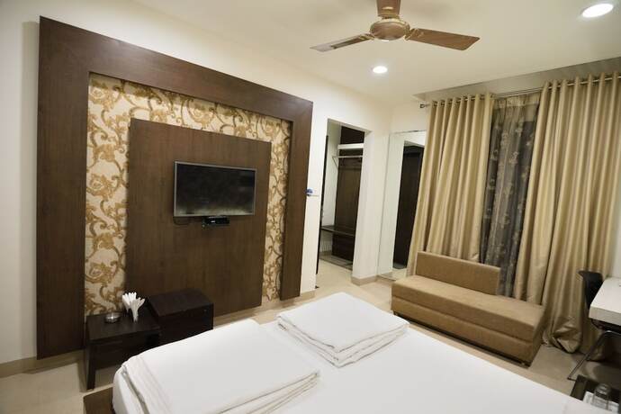 Imagen de la habitación del Hotel Alankar Palace. Foto 4