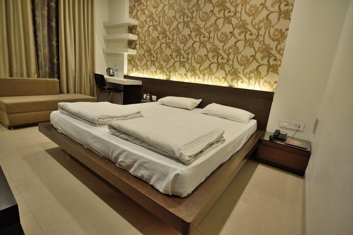 Imagen de la habitación del Hotel Alankar Palace. Foto 10