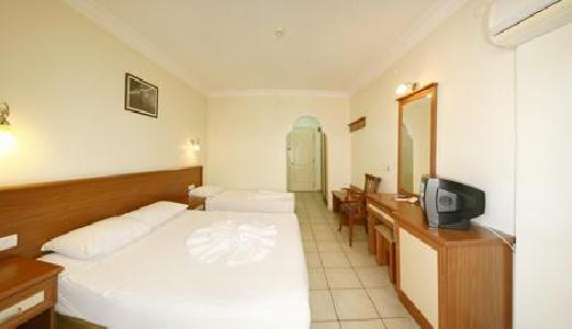 Imagen de la habitación del Hotel Alanya Beach. Foto 3