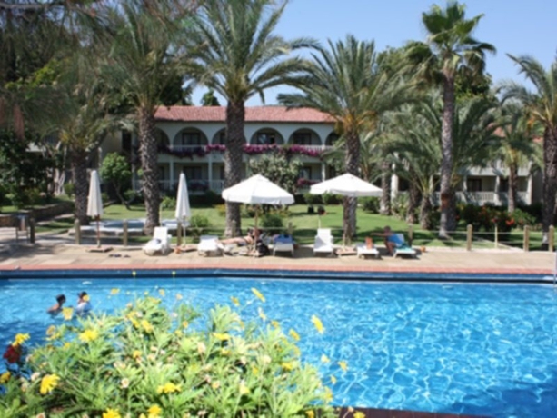 Imagen general del Hotel Alara. Foto 4