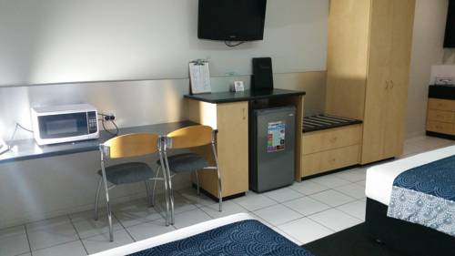Imagen de la habitación del Hotel Alara Motor Inn. Foto 6