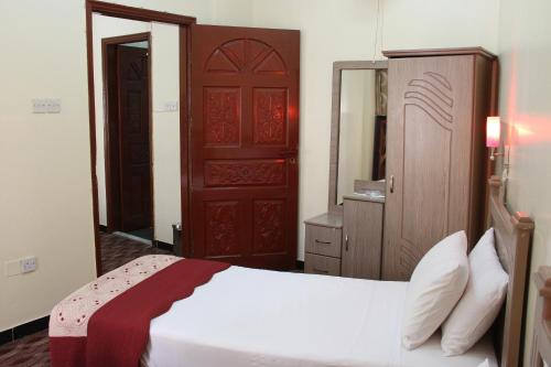 Imagen de la habitación del Hotel Alarraf. Foto 2