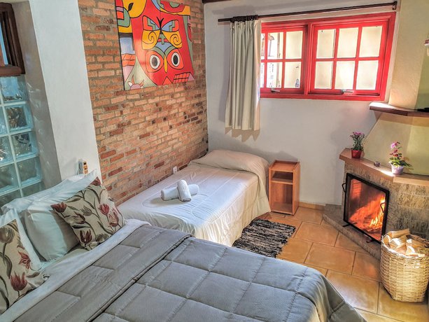 Imagen de la habitación del Hotel Alas de La Sierra. Foto 11