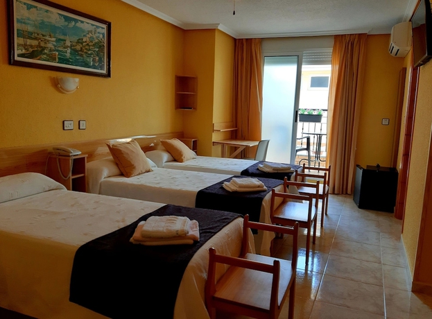 Imagen de la habitación del Hotel Alaska, San Pedro del Pinatar. Foto 5