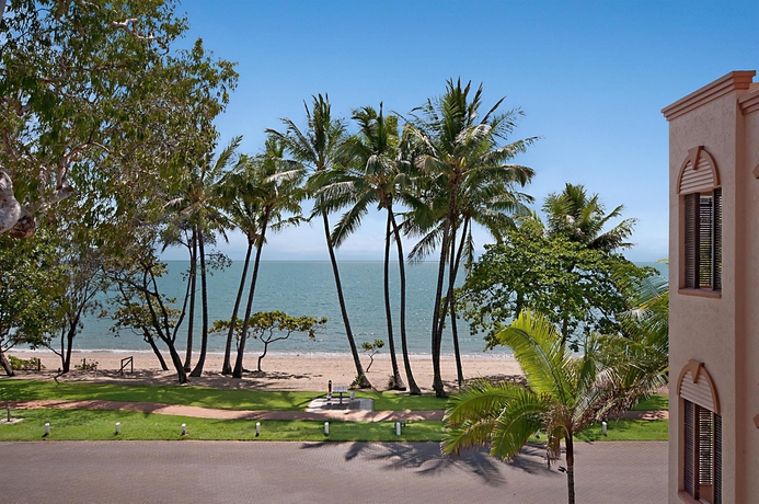 Imagen de los exteriores del Hotel Alassio Palm Cove. Foto 5