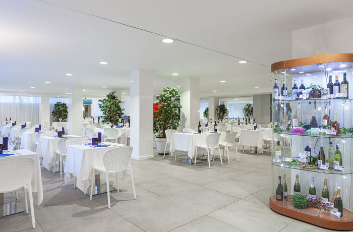 Imagen de los interiores del Hotel Alay - Adults Only. Foto 9