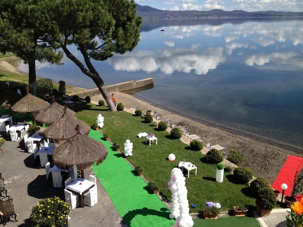 Imagen de los exteriores del Hotel Alb. Rist. Alfredo Da Persichella. Foto 11