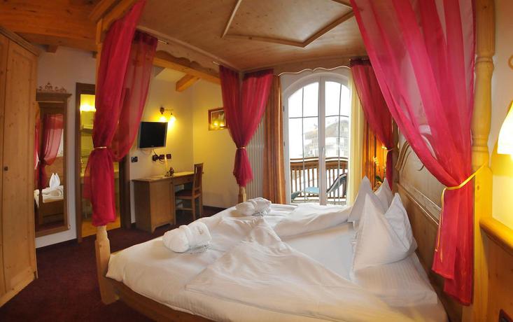 Imagen de la habitación del Hotel Alba, Canazei. Foto 4