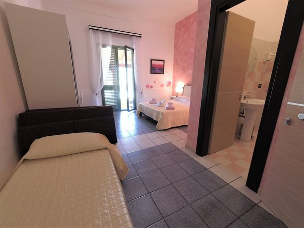 Imagen de la habitación del Hotel Alba Chiara. Foto 19