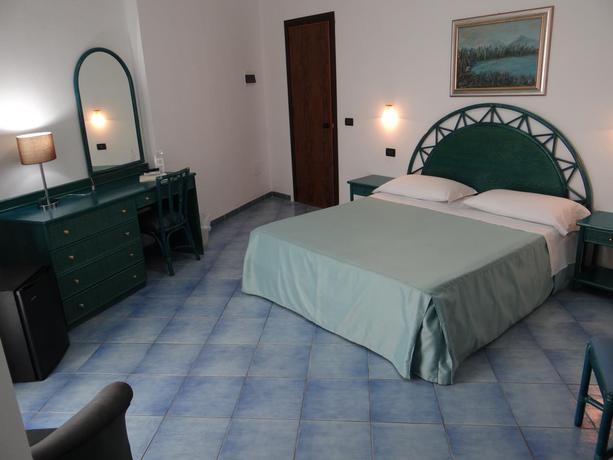 Imagen de la habitación del Hotel Alba D'amore. Foto 8