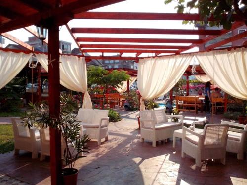 Imagen general del Hotel Alba Family Club. Foto 10