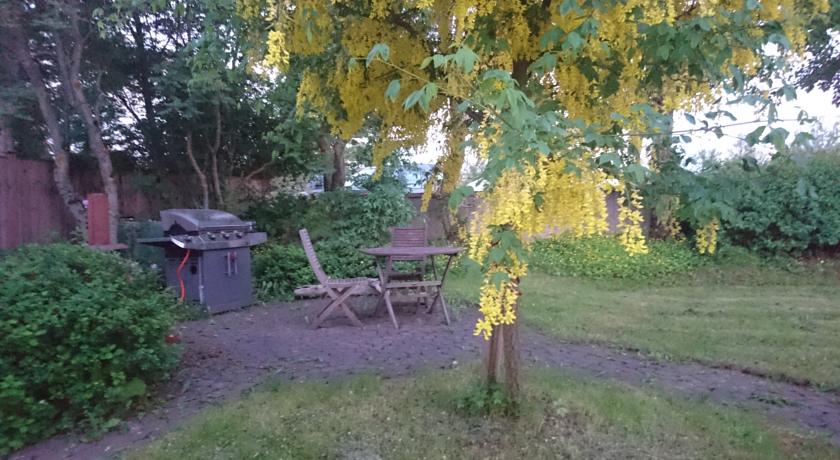 Imagen de los exteriores del Hotel Alba Guesthouse. Foto 9