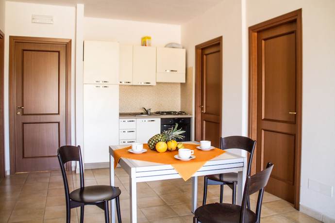 Imagen de la habitación del Hotel Alba Holiday. Foto 14