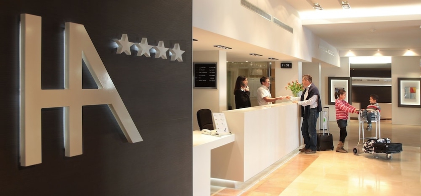 Imagen de los interiores del Hotel Alba, Lourdes. Foto 17