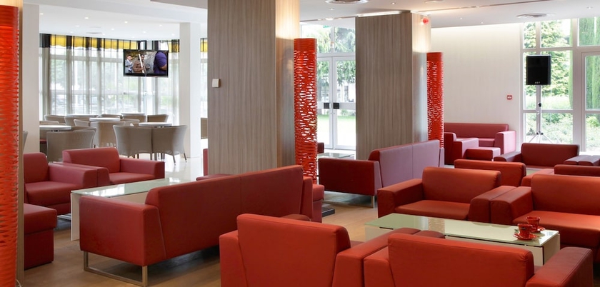 Imagen de los interiores del Hotel Alba, Lourdes. Foto 19