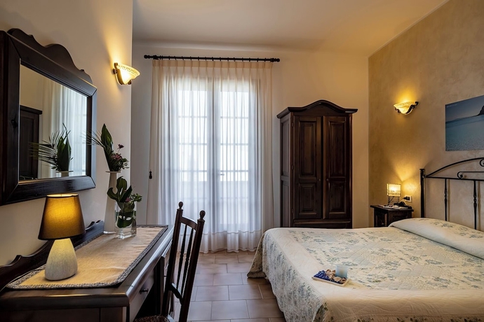 Imagen de la habitación del Hotel Alba Marina Bed and Breakfast. Foto 4