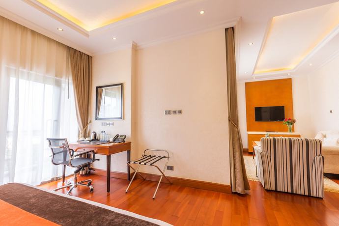 Imagen de la habitación del Hotel Alba Meru. Foto 5