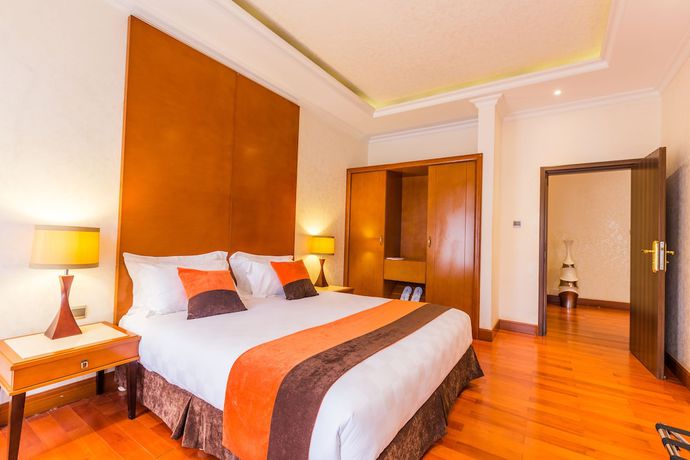 Imagen de la habitación del Hotel Alba Meru. Foto 12