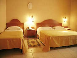 Imagen de la habitación del Hotel Alba, PESCARA. Foto 2