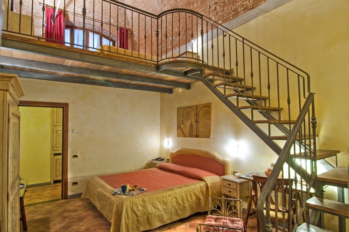 Imagen de la habitación del Hotel Alba Palace, Florencia. Foto 2