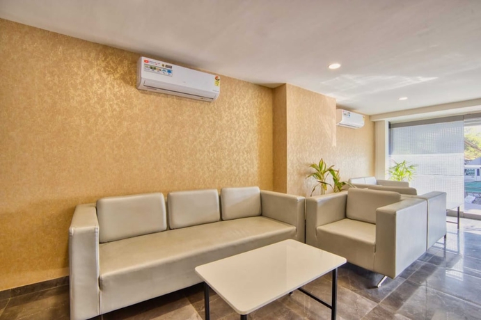 Imagen de los interiores del Hotel Alba Premier. Foto 15