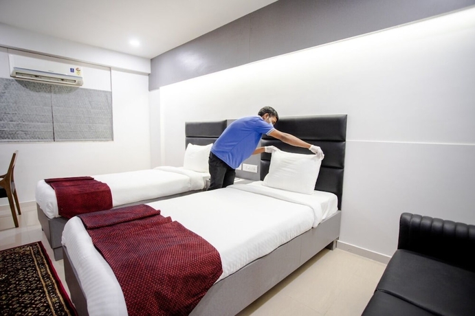 Imagen de la habitación del Hotel Alba Premier. Foto 8