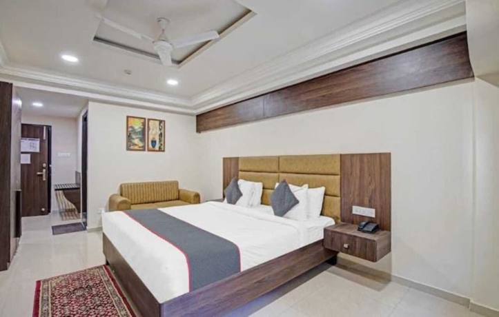 Imagen de la habitación del Hotel Alba Premier. Foto 9
