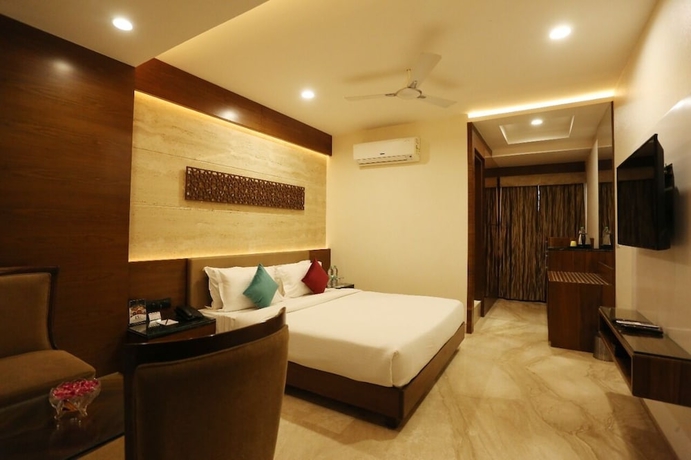 Imagen de la habitación del Hotel Alba Premier Indore. Foto 2