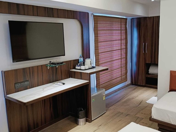 Imagen de la habitación del Hotel Alba Premier Indore. Foto 5