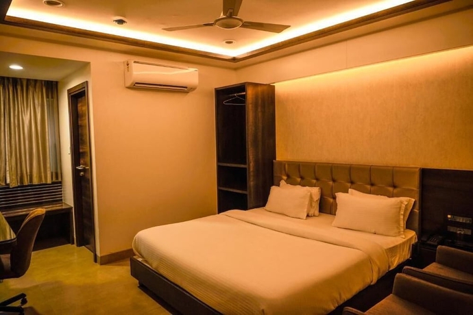 Imagen de la habitación del Hotel Alba Premier Indore. Foto 14