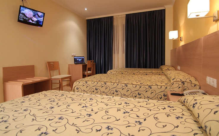 Imagen de la habitación del Hotel Alba, Puzol. Foto 5