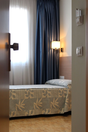 Imagen de la habitación del Hotel Alba, Puzol. Foto 8