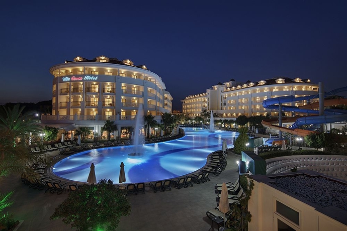 Imagen de la piscina del Hotel Alba Queen - All Inclusive. Foto 14