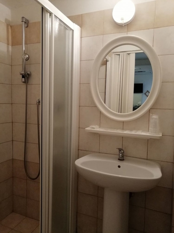 Imagen de la habitación del Hotel Alba, Rimini. Foto 17