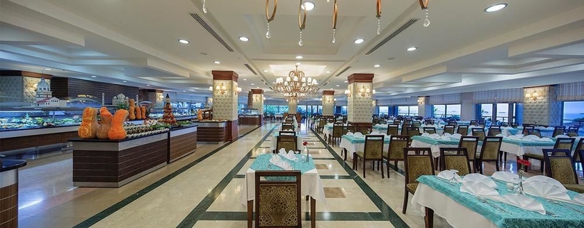 Imagen del bar/restaurante del Hotel Alba Royal - All Inclusive - Adults Only. Foto 7